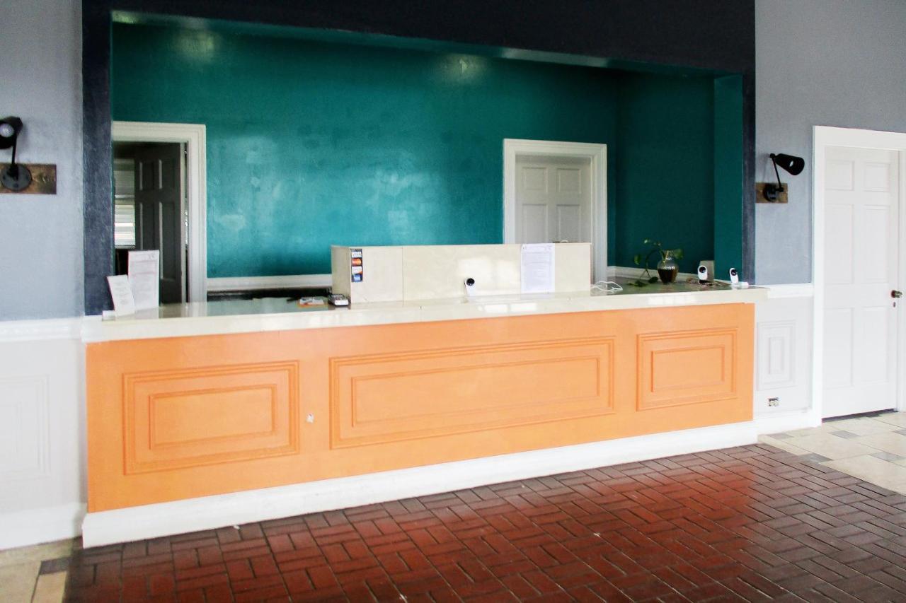 Hotel Rising Eagle Cordele Ngoại thất bức ảnh